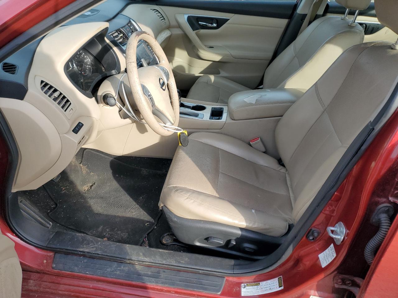 2016 Nissan Altima - Image 7