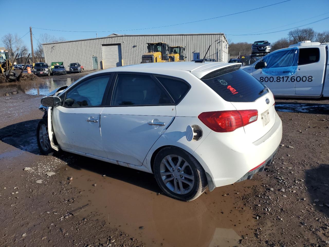 2011 Kia Forte - Image 2