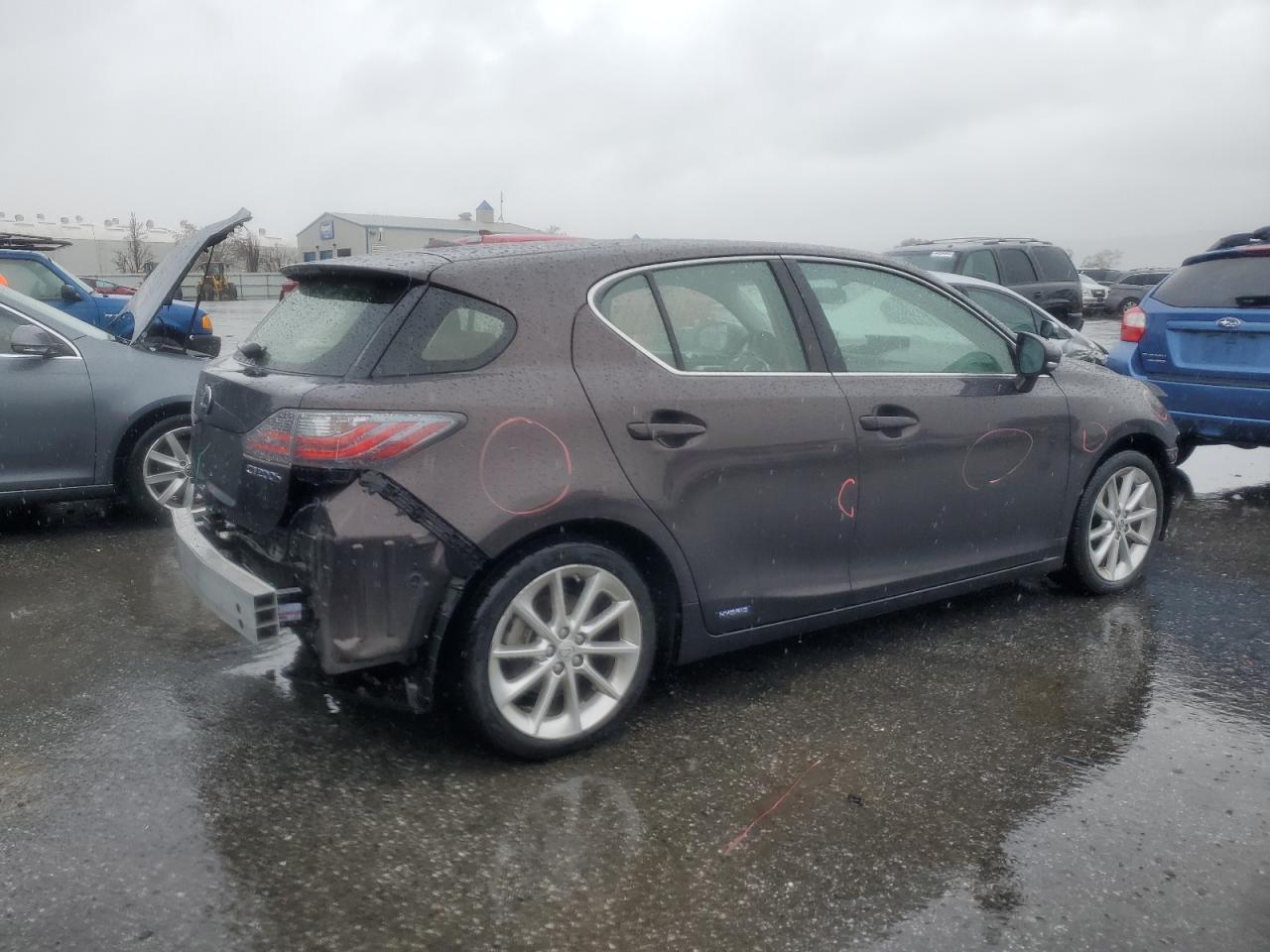 2012 Lexus CT - Image 3