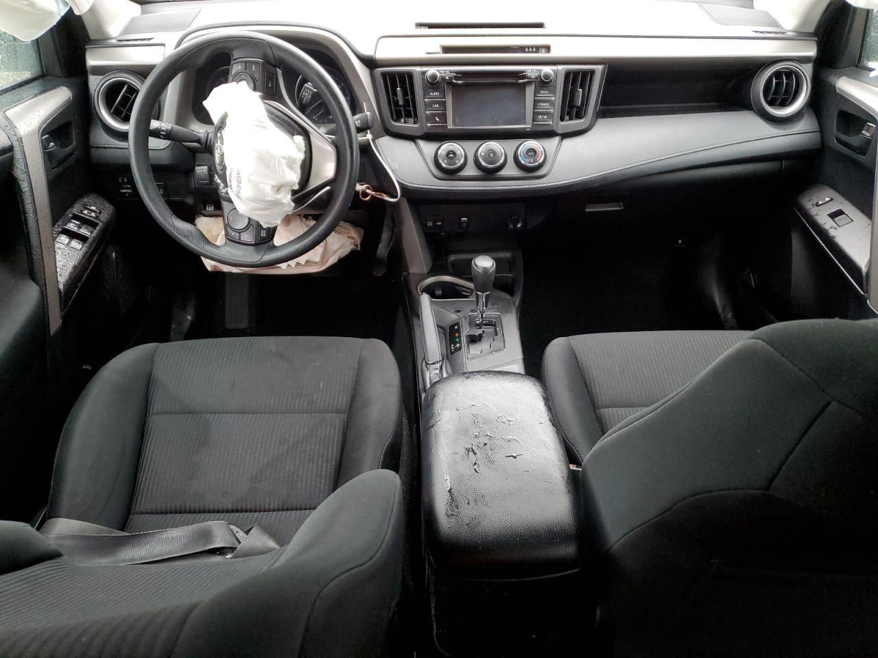 2018 Toyota RAV 4 - Image 8