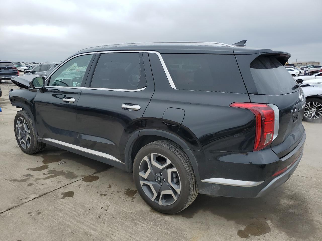 2024 Hyundai Palisade - Image 2