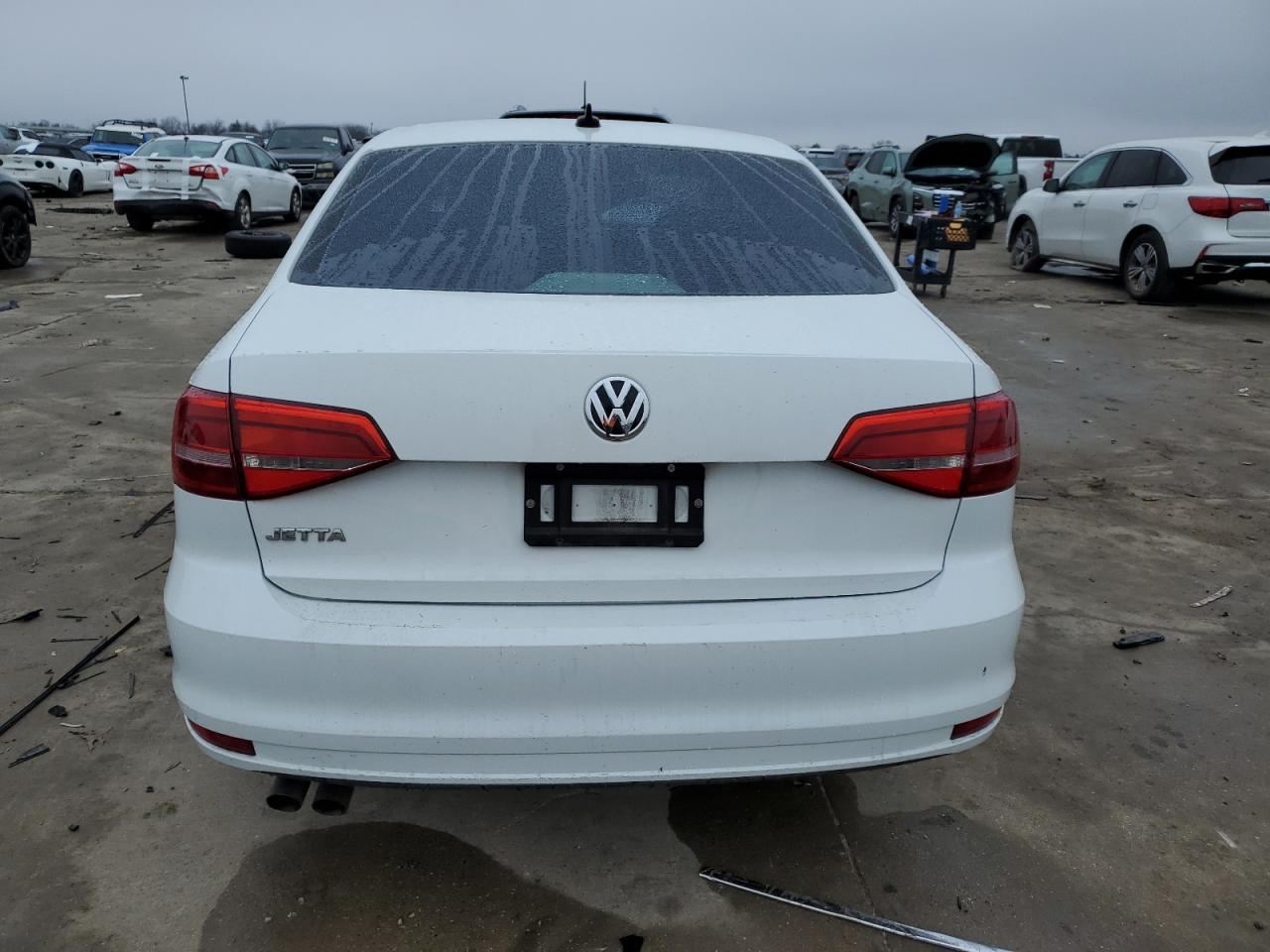 2015 Volkswagen Jetta - Image 6