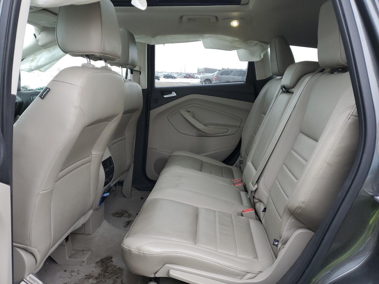 2015 Ford Escape - Image 11