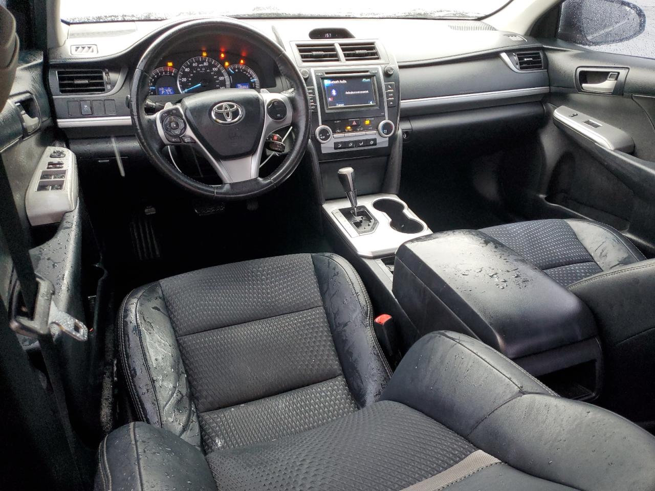 2013 Toyota Camry - Image 8