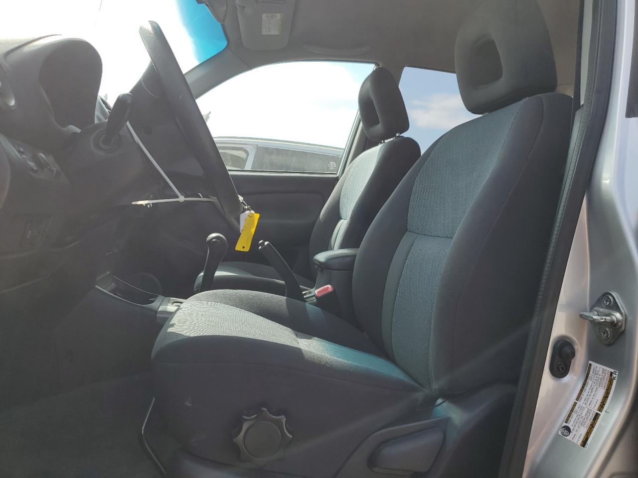 2004 Toyota RAV 4 - Image 7