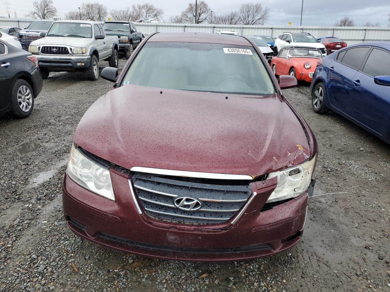2010 Hyundai Sonata - Image 5