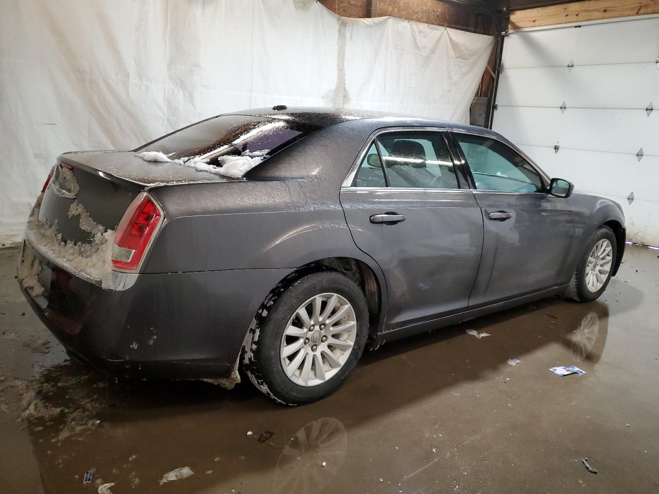 2013 Chrysler 300 - Image 3