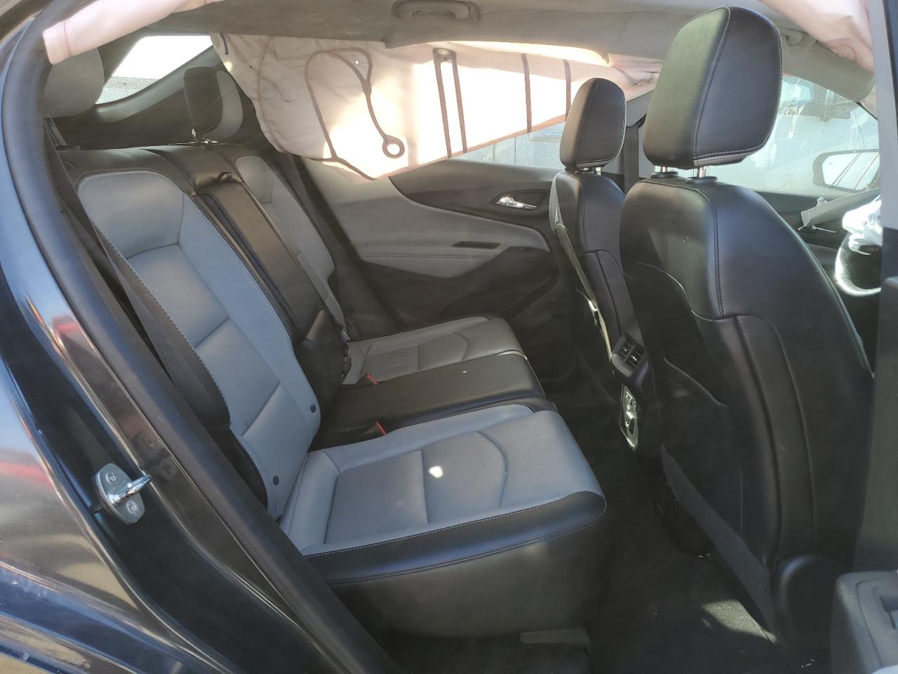 2GNAXPEX8K6127174 CHEVROLET EQUINOX 2019