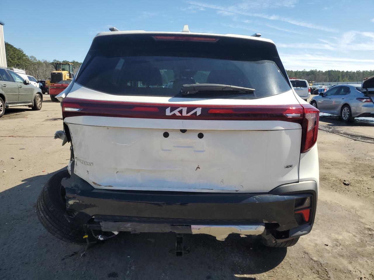 2024 Kia Seltos - Image 6