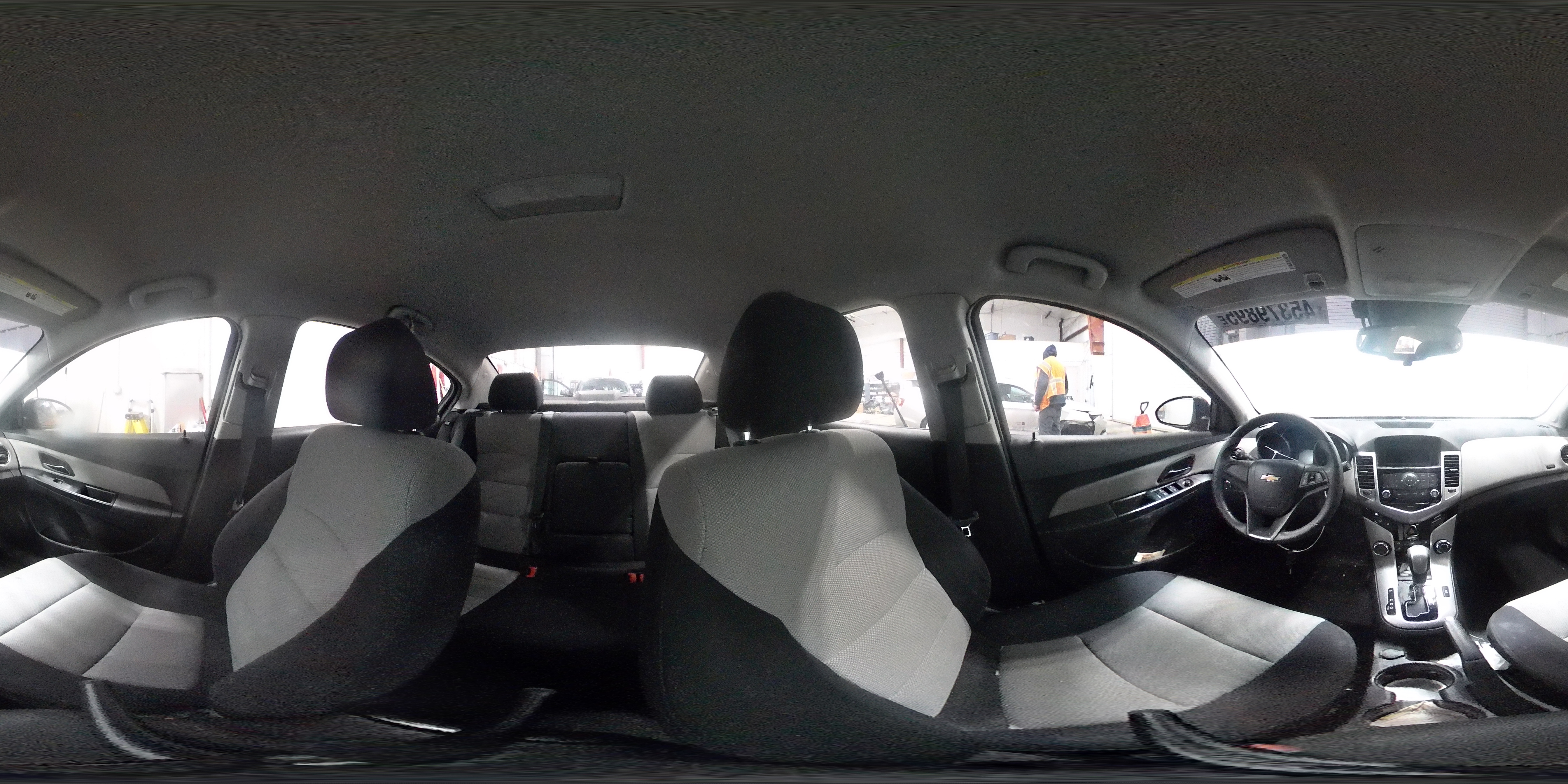 2014 Chevrolet Cruze - Image 12