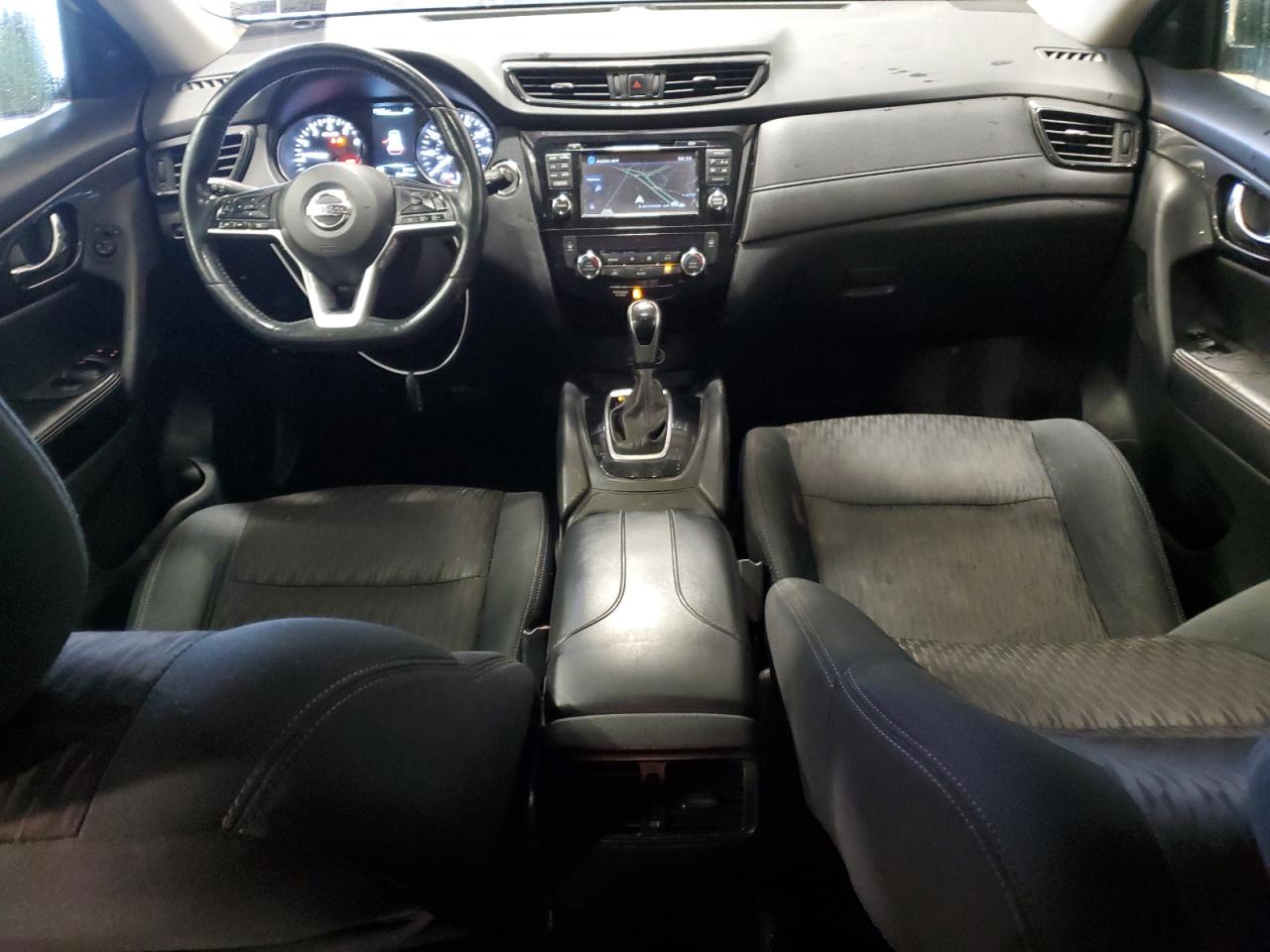 2017 Nissan Rogue - Image 8
