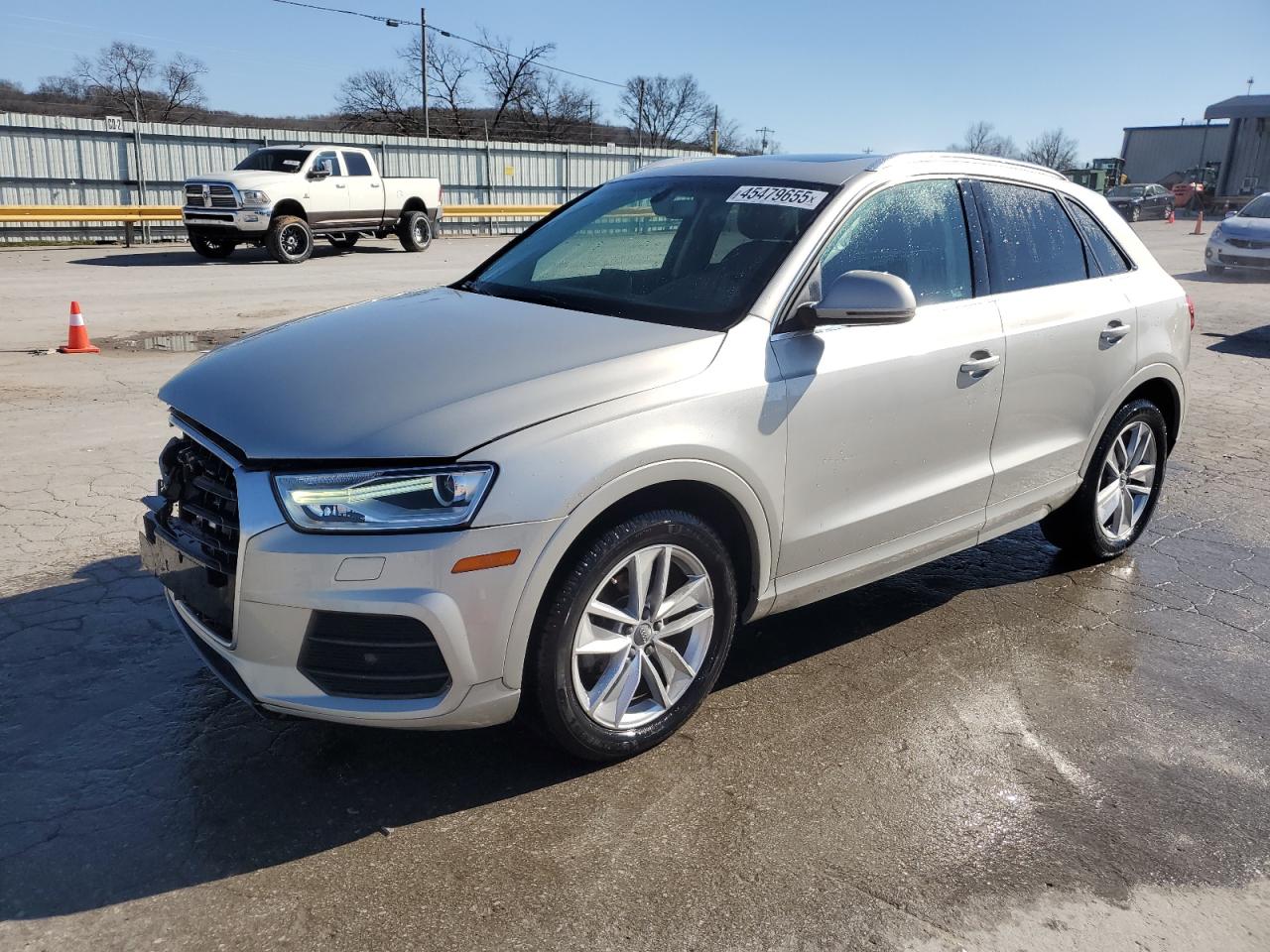 2016 Audi Q3 - Image 1