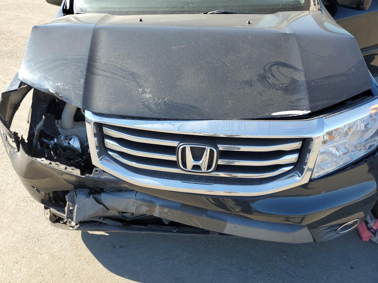 2015 Honda Pilot - Image 13