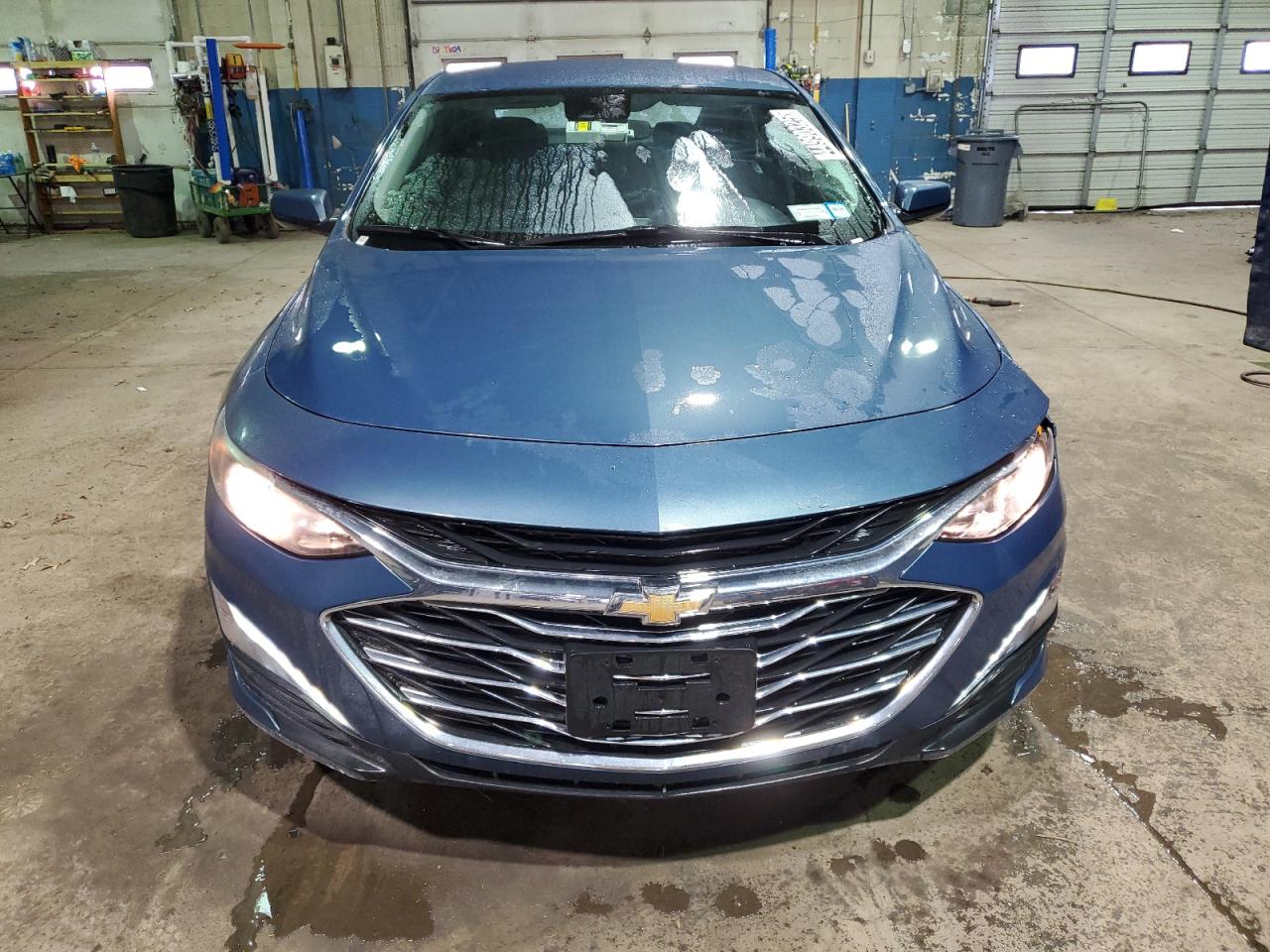 2024 Chevrolet Malibu - Image 5