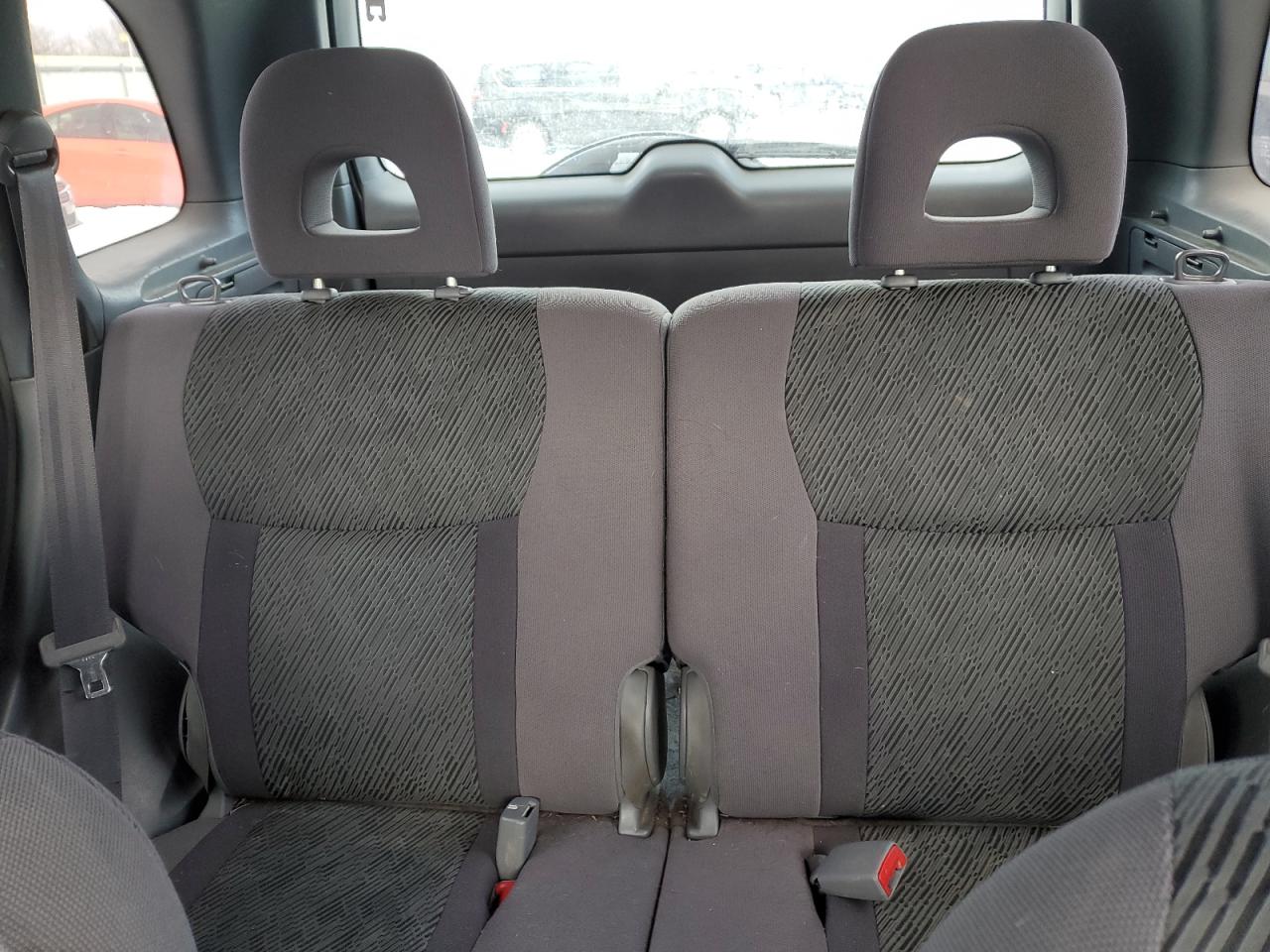 2001 Toyota RAV 4 - Image 10