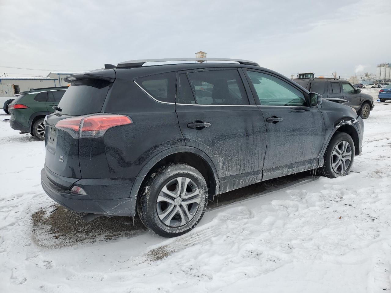 2T3BFREV7HW683645 TOYOTA RAV4 2017