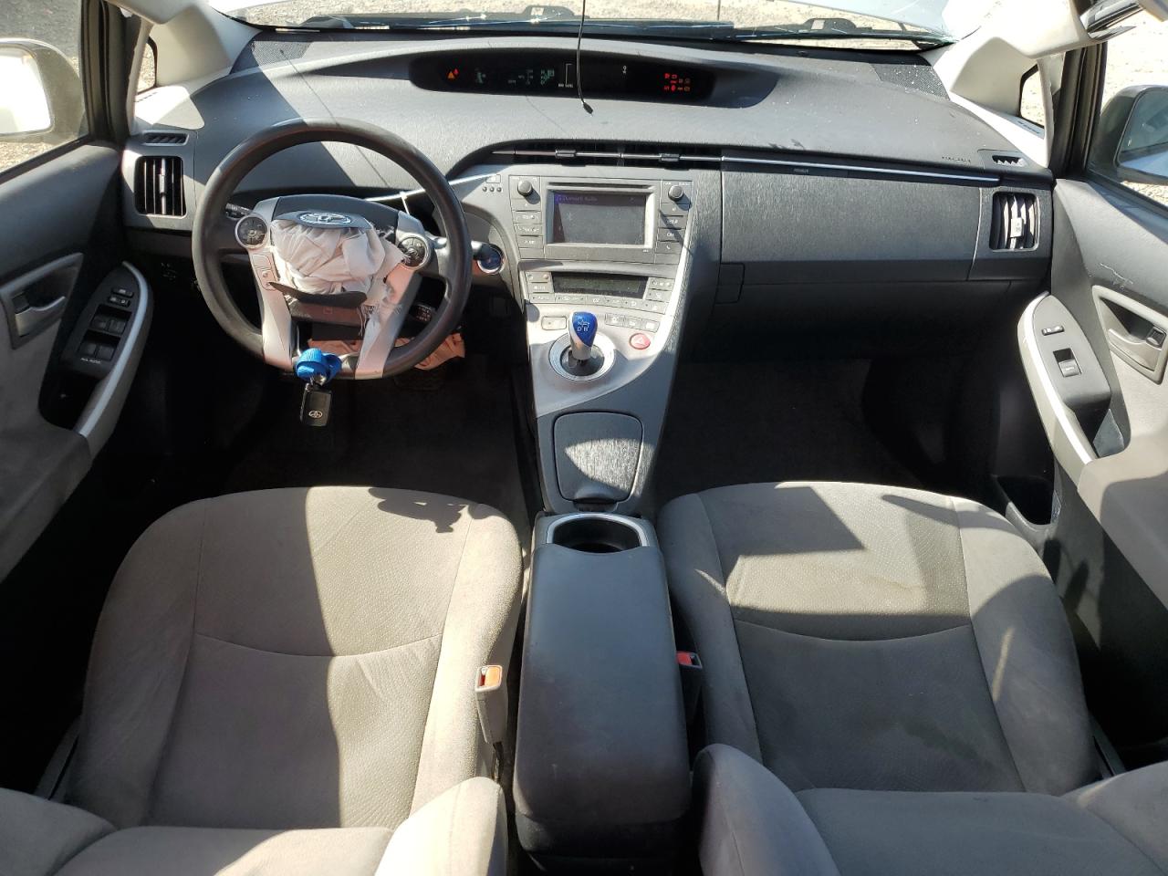 2014 Toyota Prius - Image 8