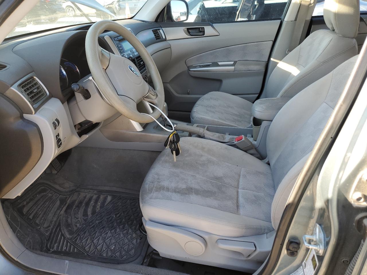 2009 Subaru Forester - Image 7