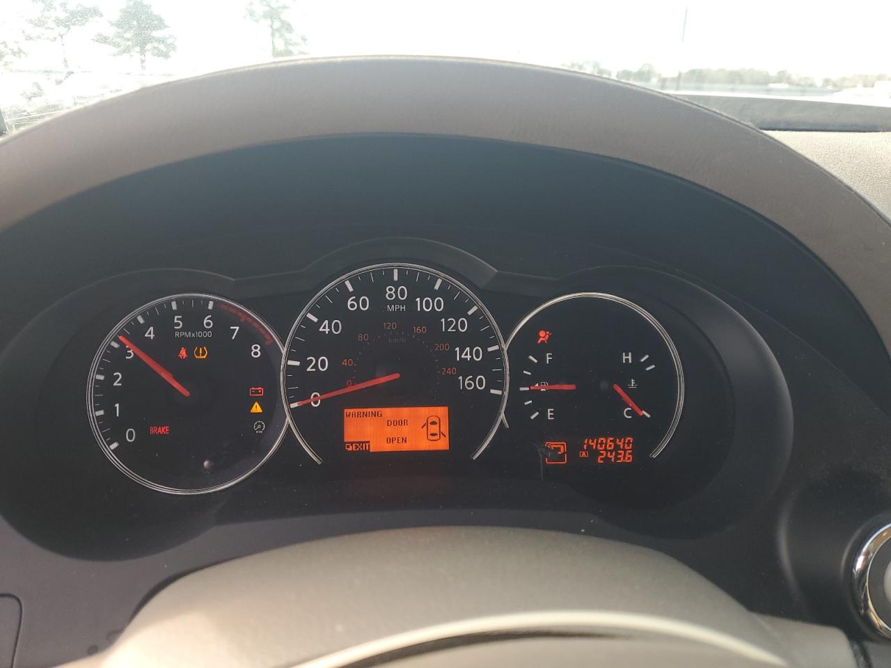 2010 Nissan Altima - Image 9