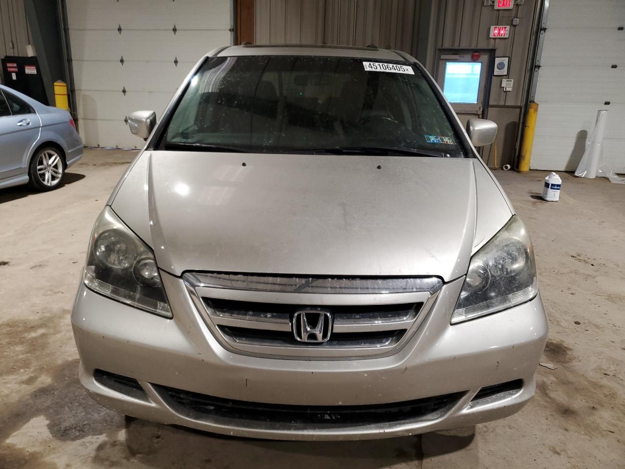 2007 Honda Odyssey - Image 5