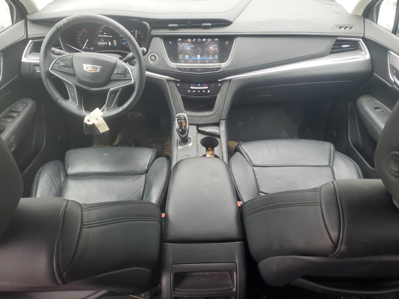 2017 Cadillac XT5 - Image 8