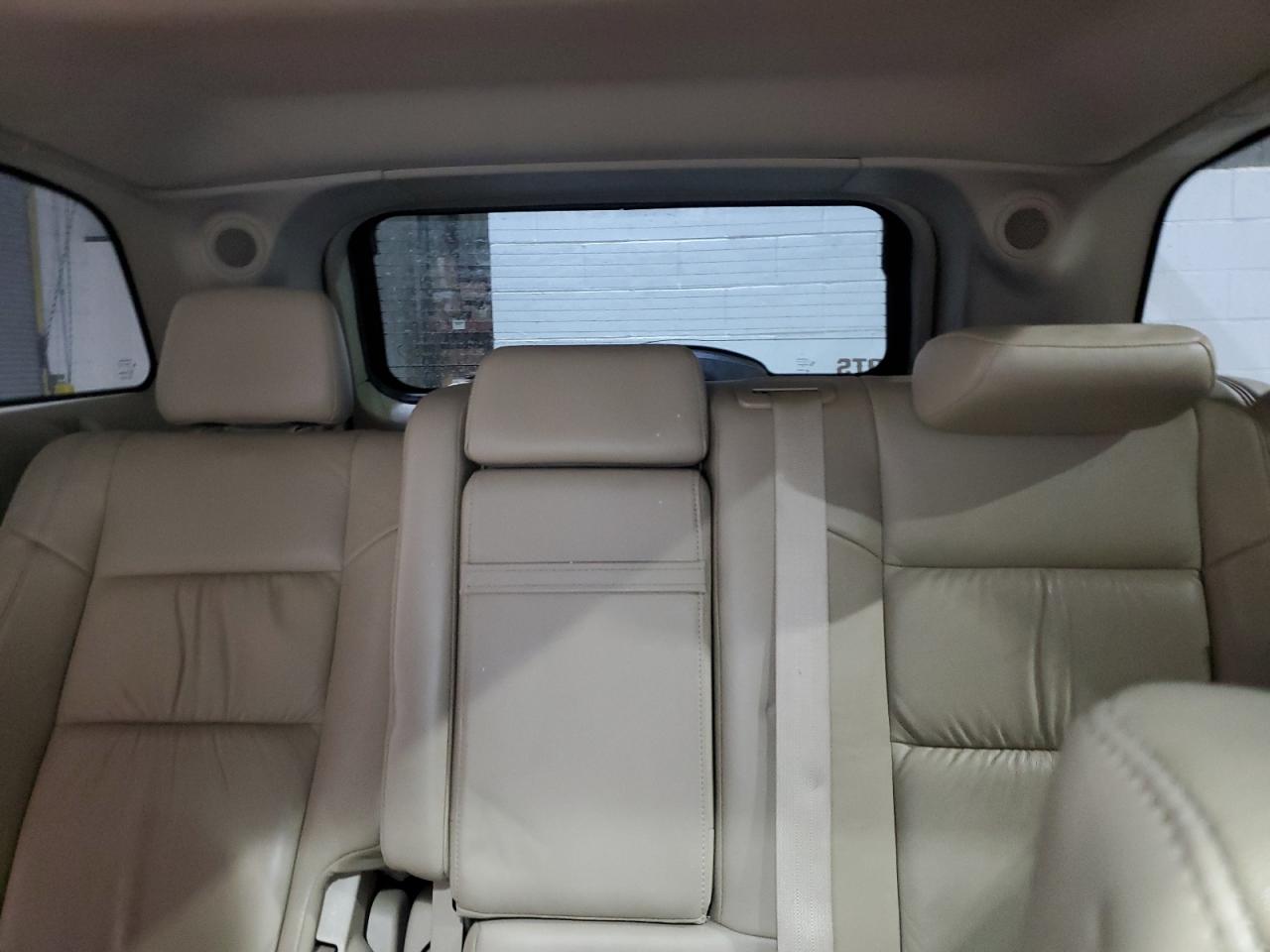 2011 Jeep Grand Cherokee - Image 10