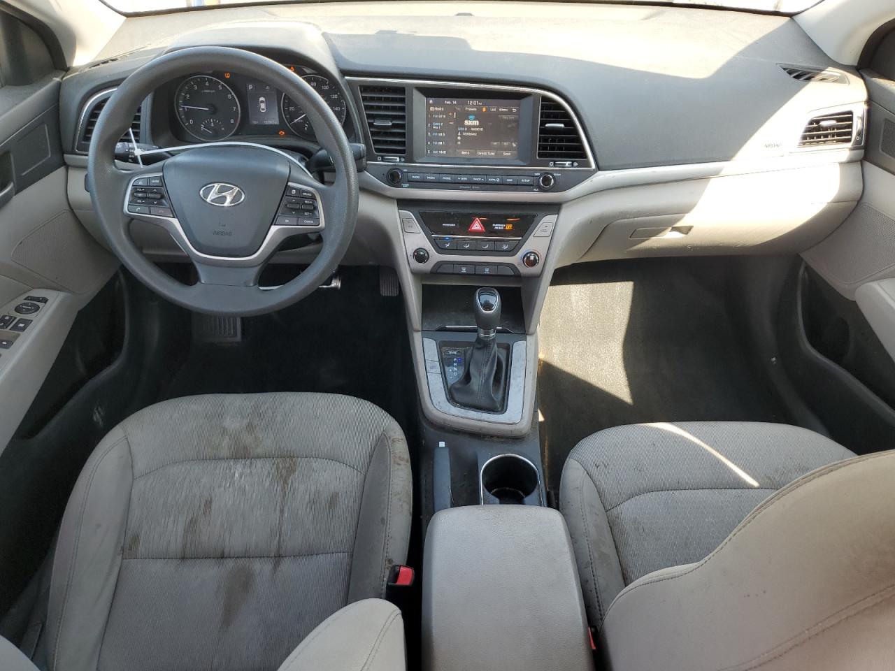 2018 Hyundai Elantra - Image 8