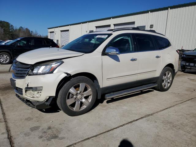 Паркетники CHEVROLET TRAVERSE 2015 Кремовий