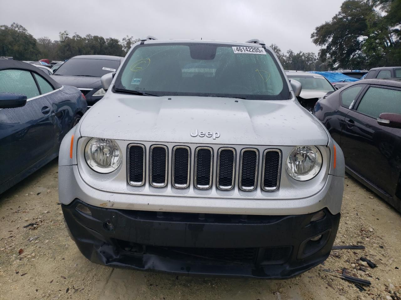 2017 Jeep Renegade - Image 5