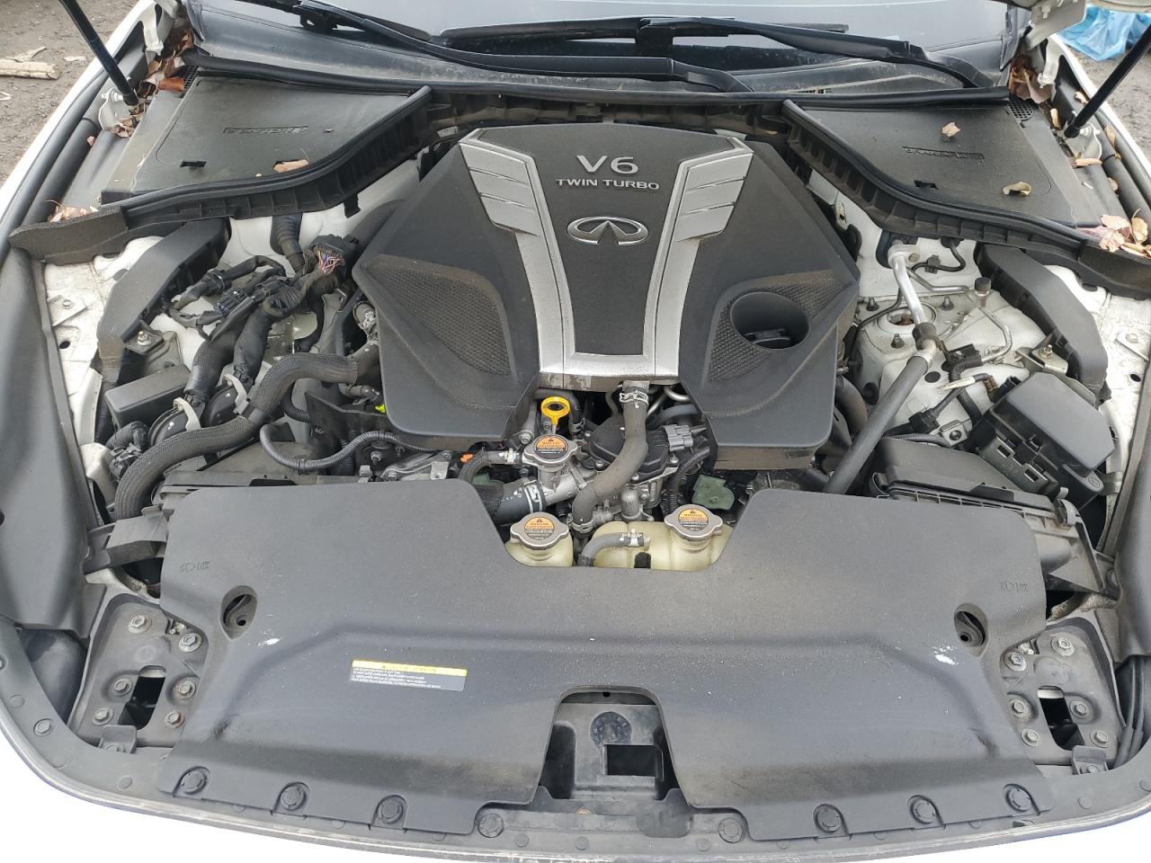 2018 Infiniti Q60 - Image 11