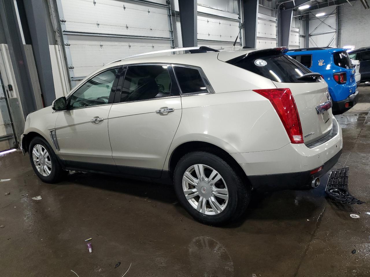2014 Cadillac SRX - Image 2