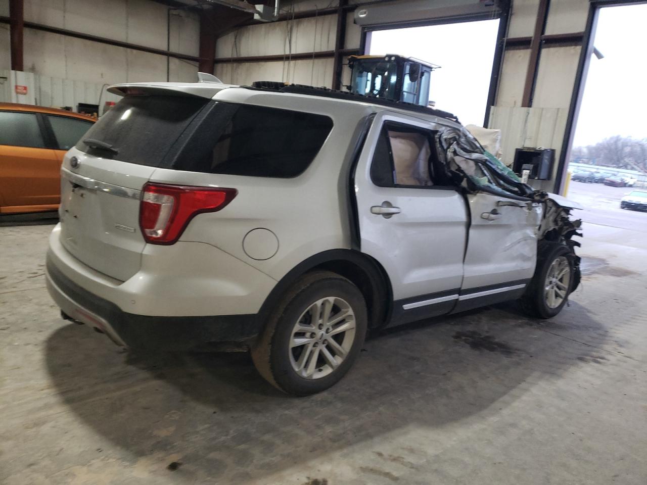 1FM5K7DH5HGC65827 FORD EXPLORER 2017