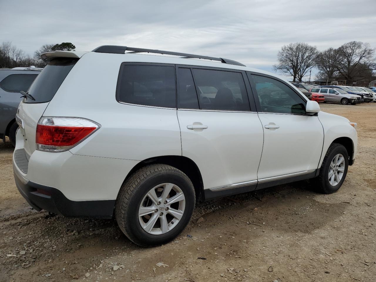 2013 Toyota Highlander - Image 3