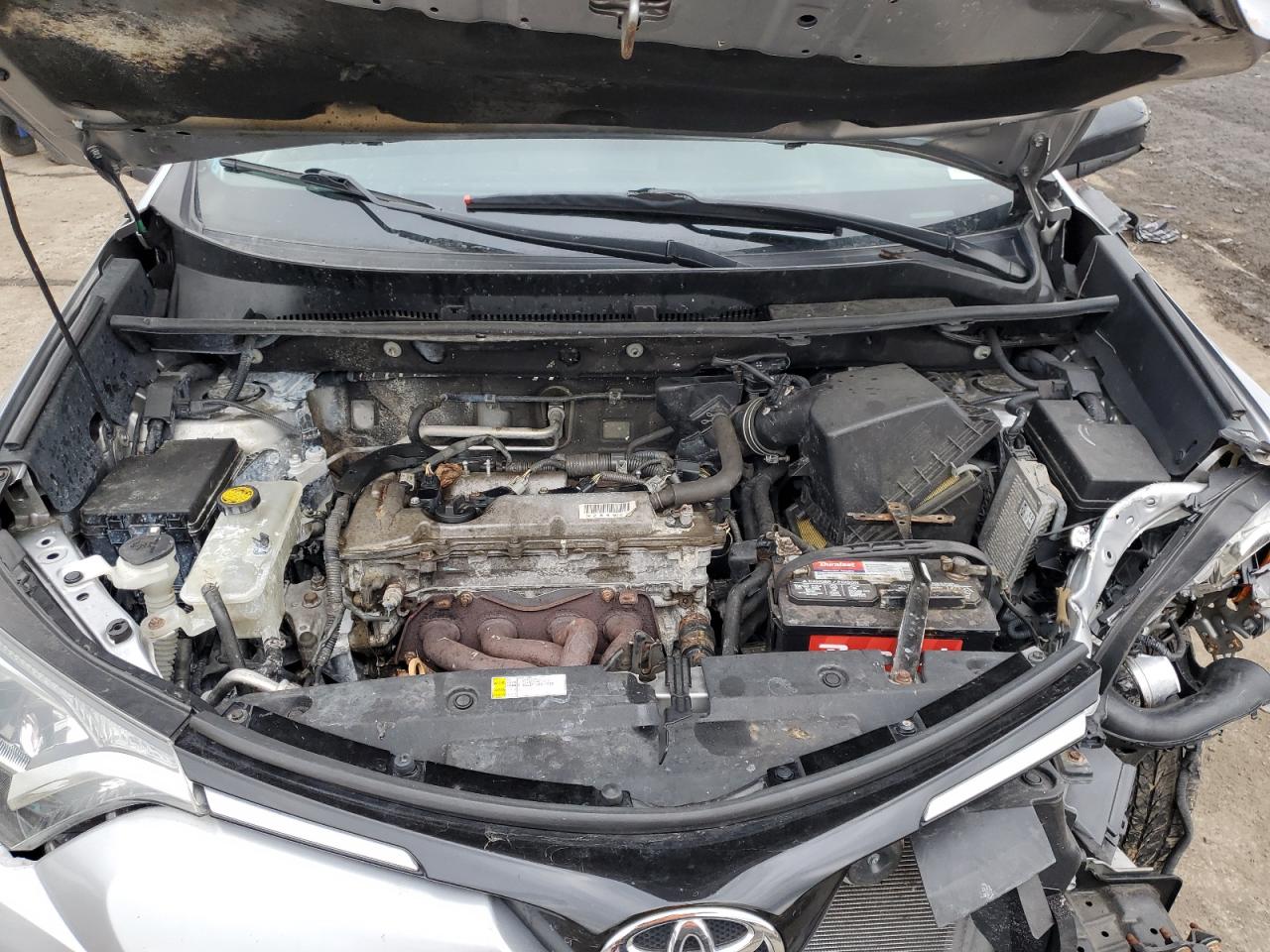 2016 Toyota RAV 4 - Image 12
