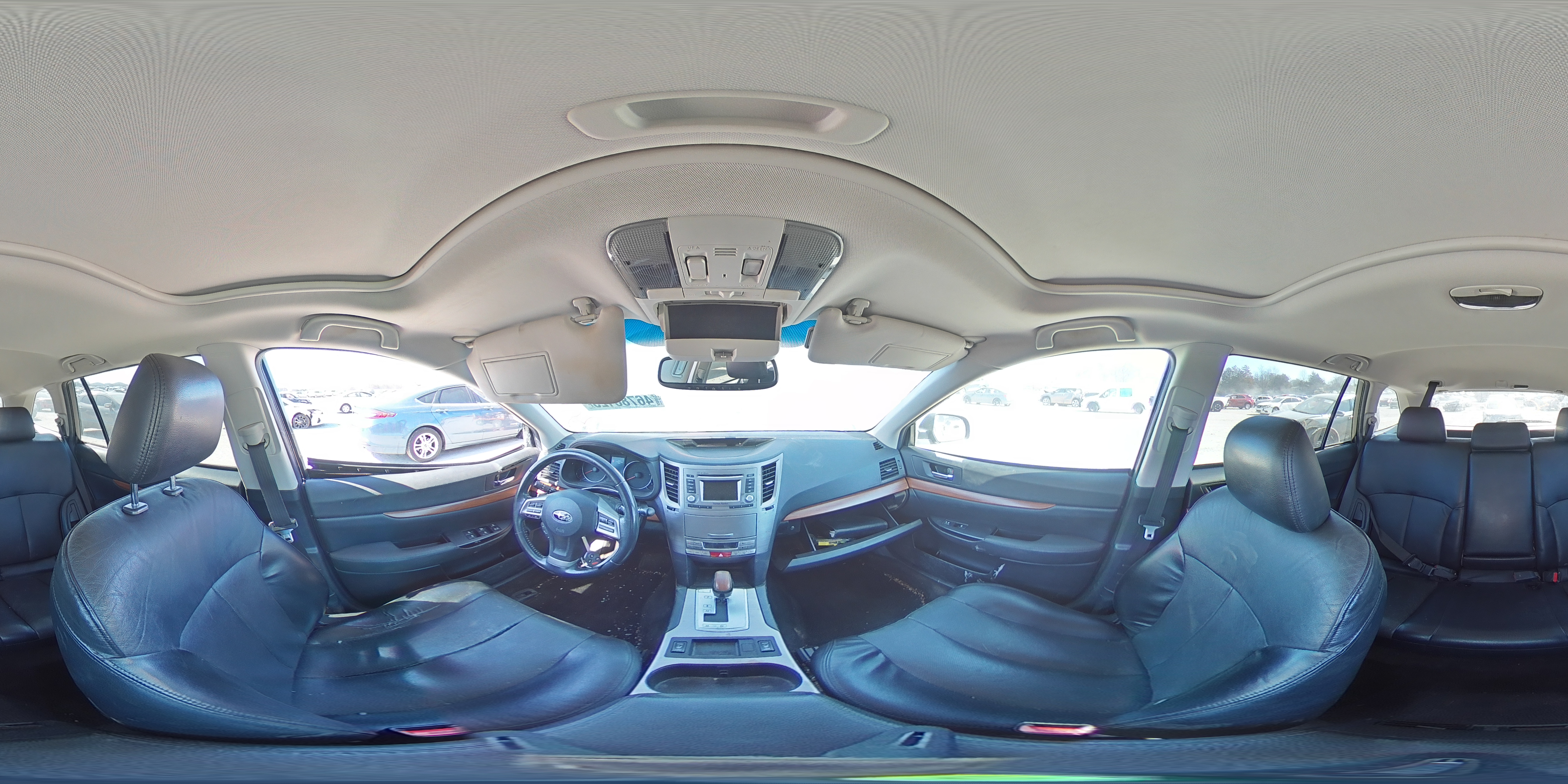 2014 Subaru Outback - Image 13