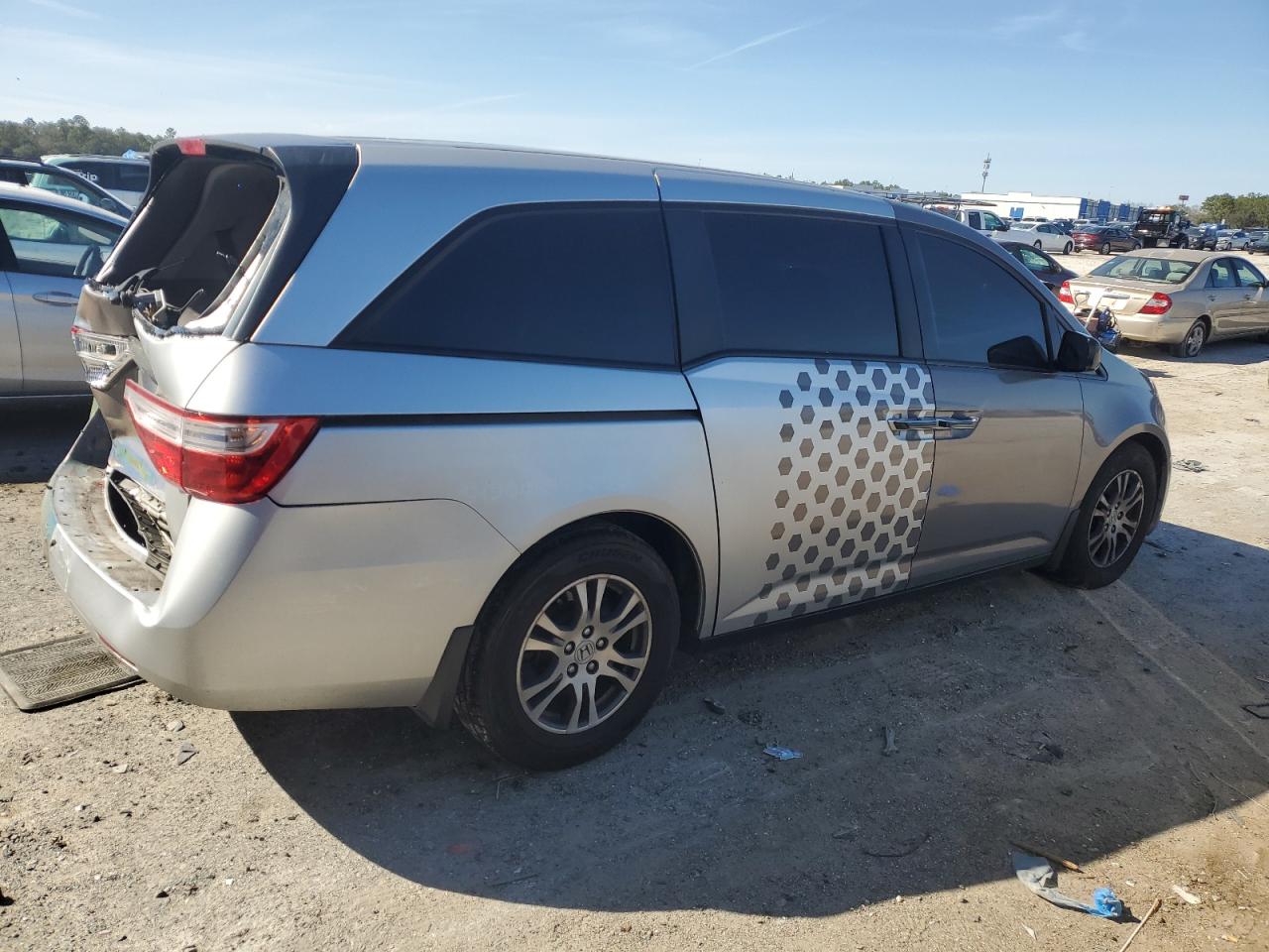 2012 Honda Odyssey - Image 3