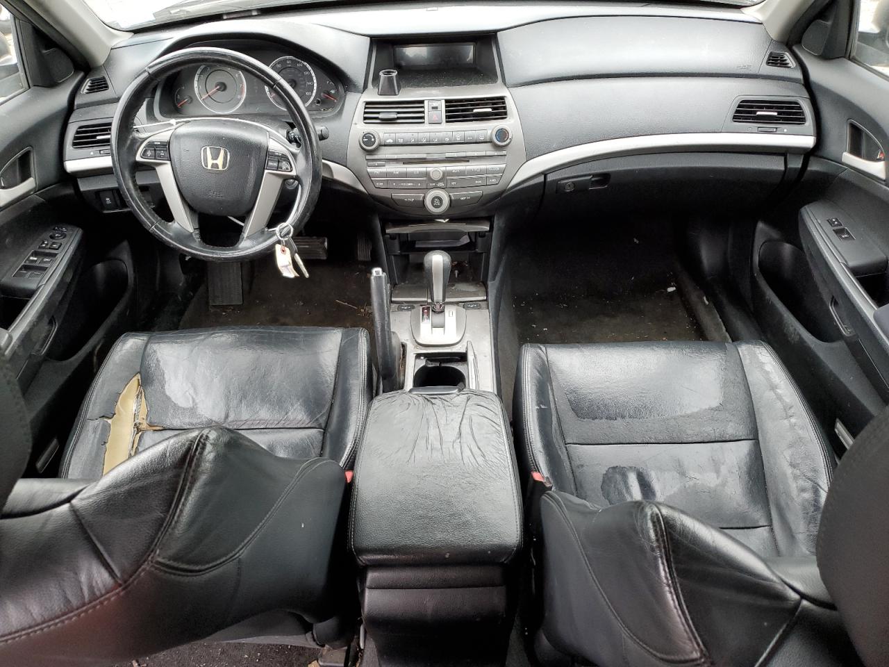 2011 Honda Accord - Image 8