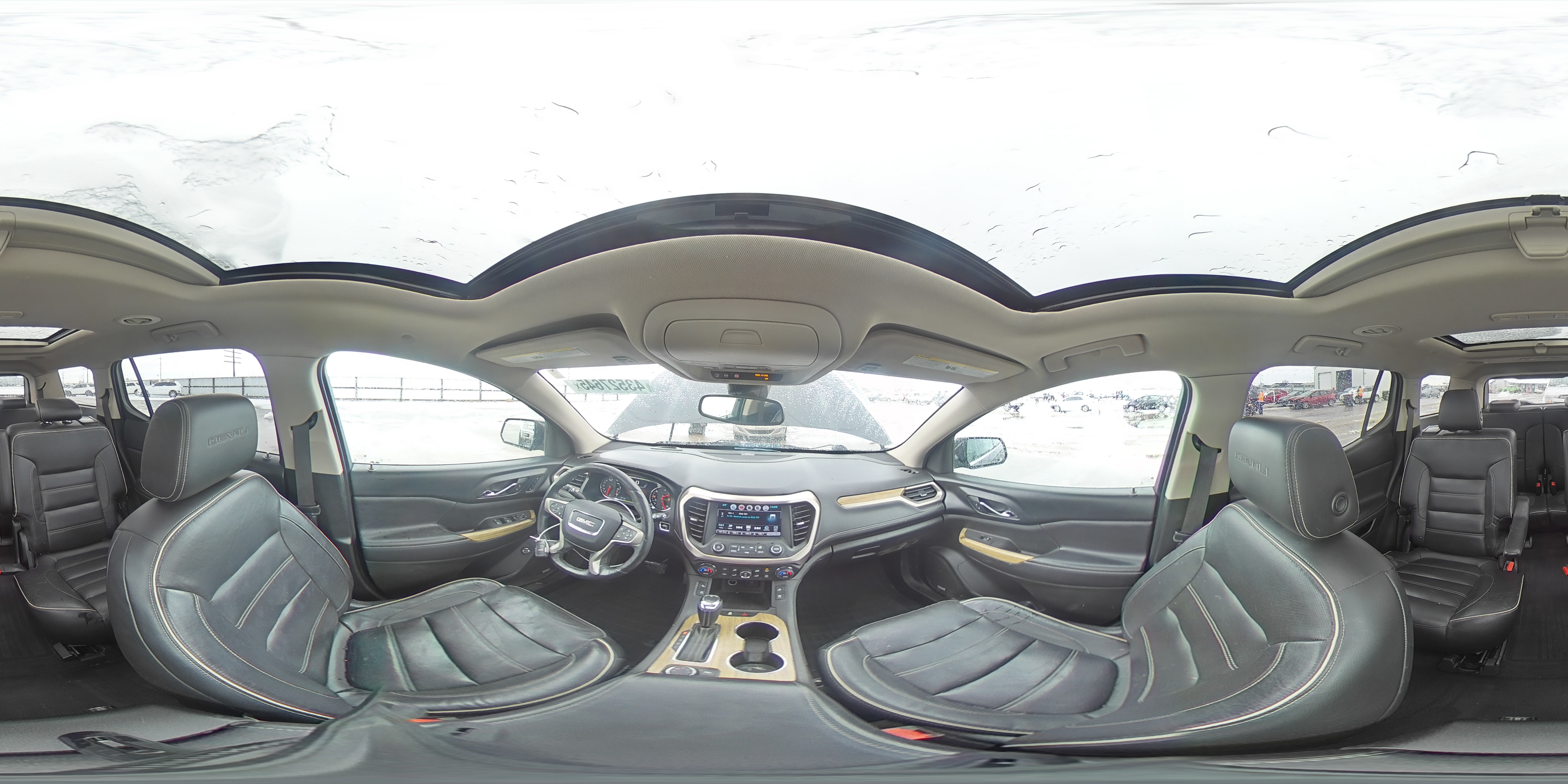 2017 GMC Acadia - Image 14