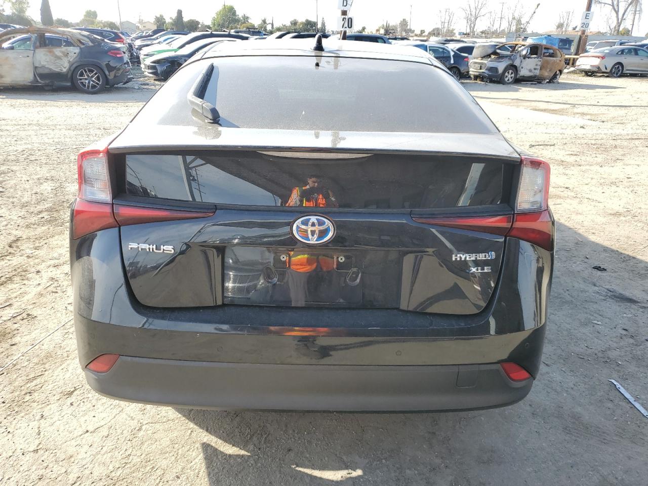 2020 Toyota Prius - Image 6