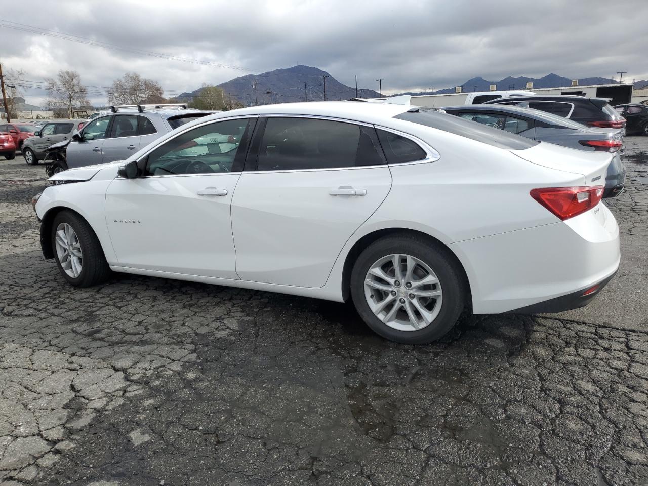 2016 Chevrolet Malibu - Image 2