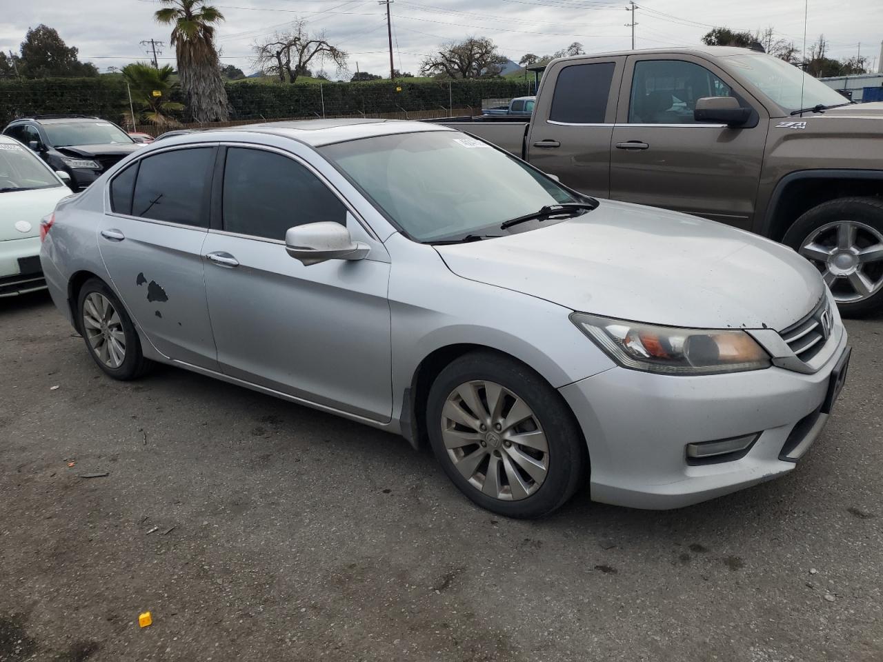 2013 Honda Accord - Image 4