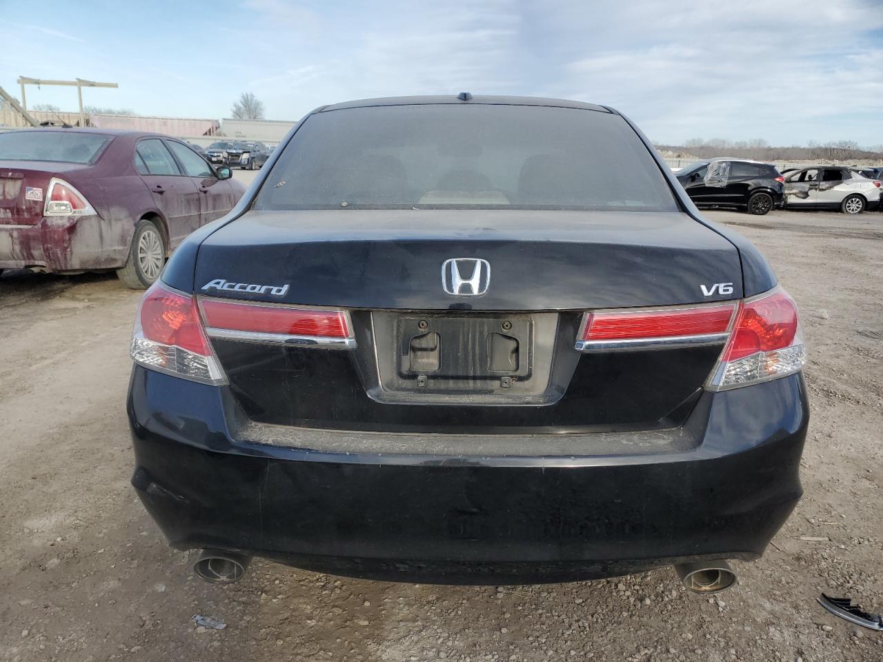 2011 Honda Accord - Image 6