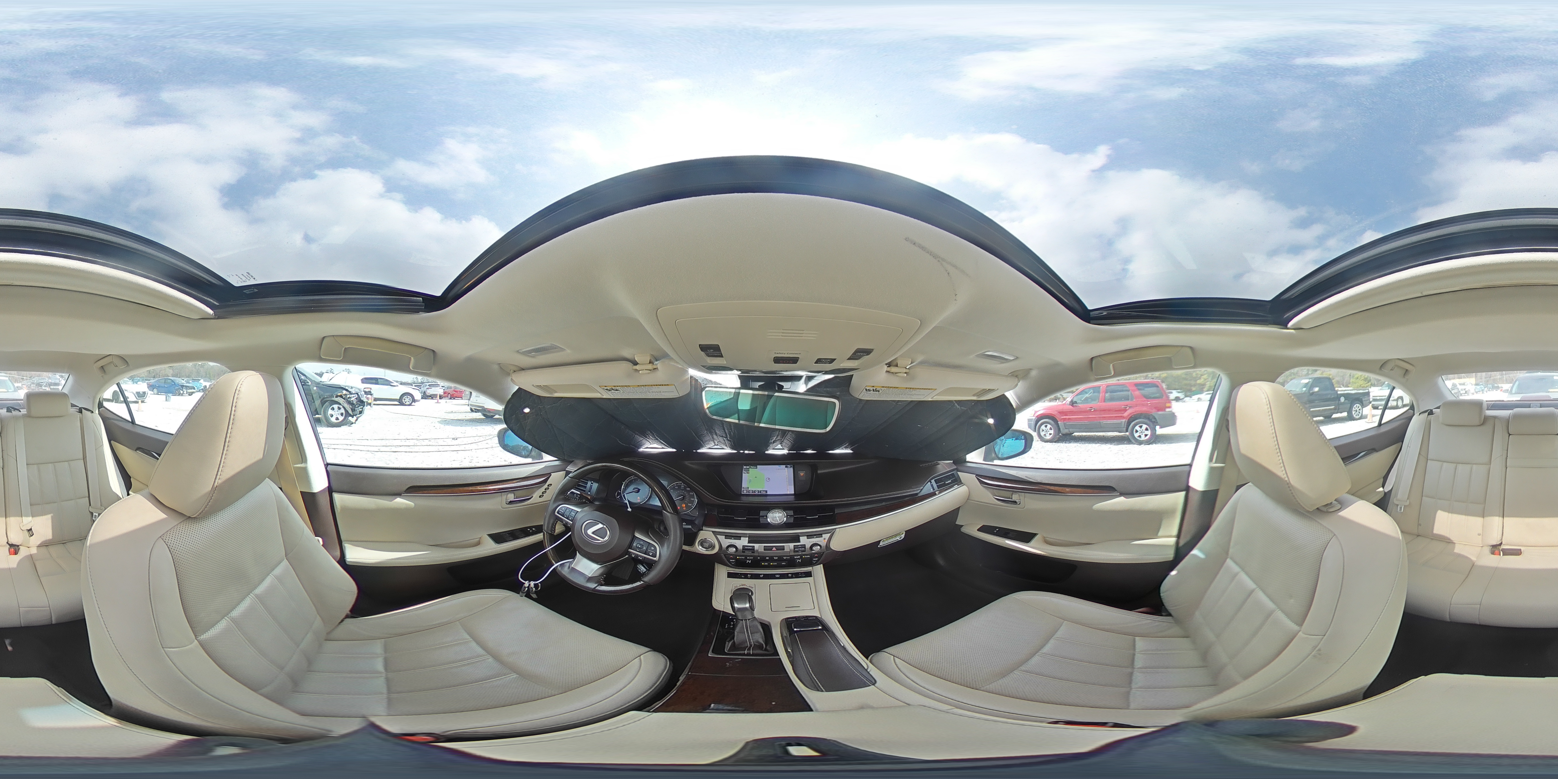 2016 Lexus ES - Image 15