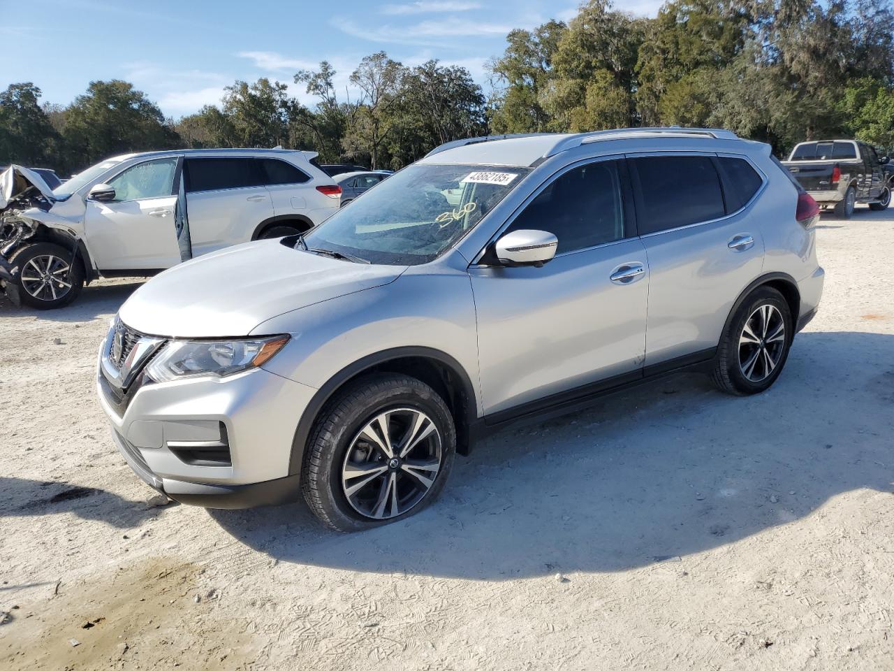 2019 Nissan Rogue - Image 1