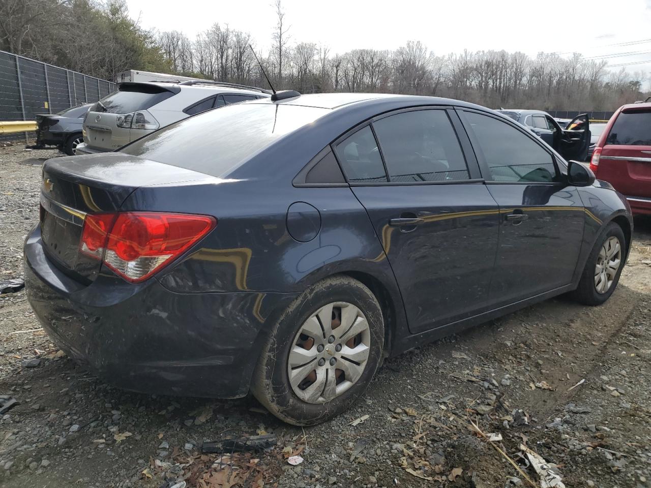 2016 Chevrolet Cruze - Image 3