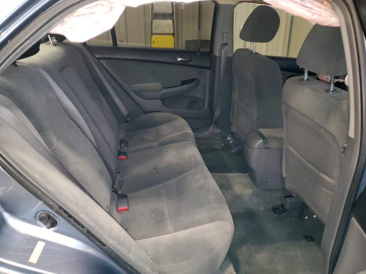 2007 Honda Accord - Image 11