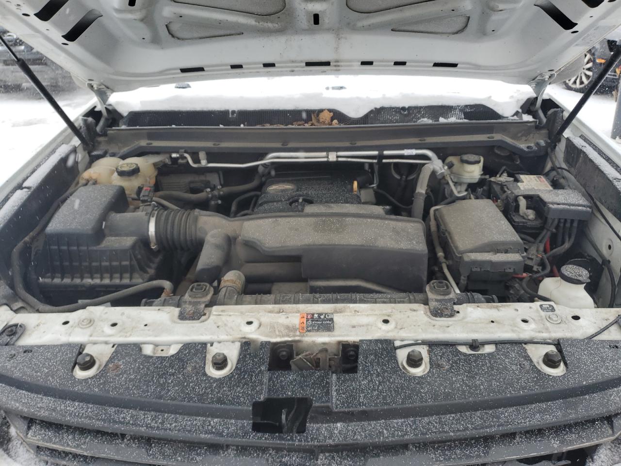 2017 Chevrolet Colorado - Image 11