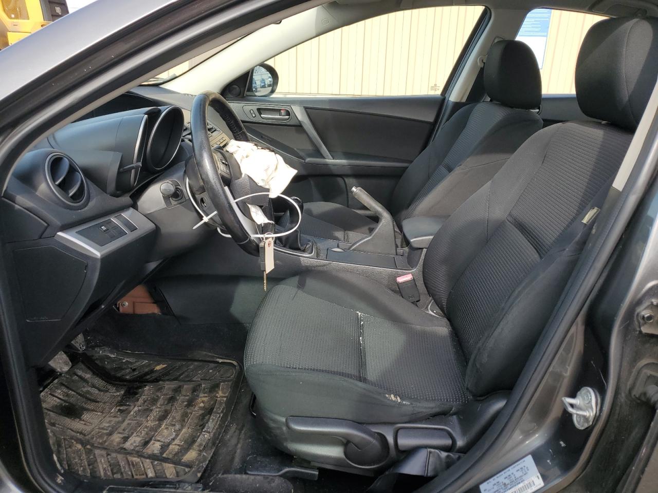 2012 Mazda 3 - Image 7