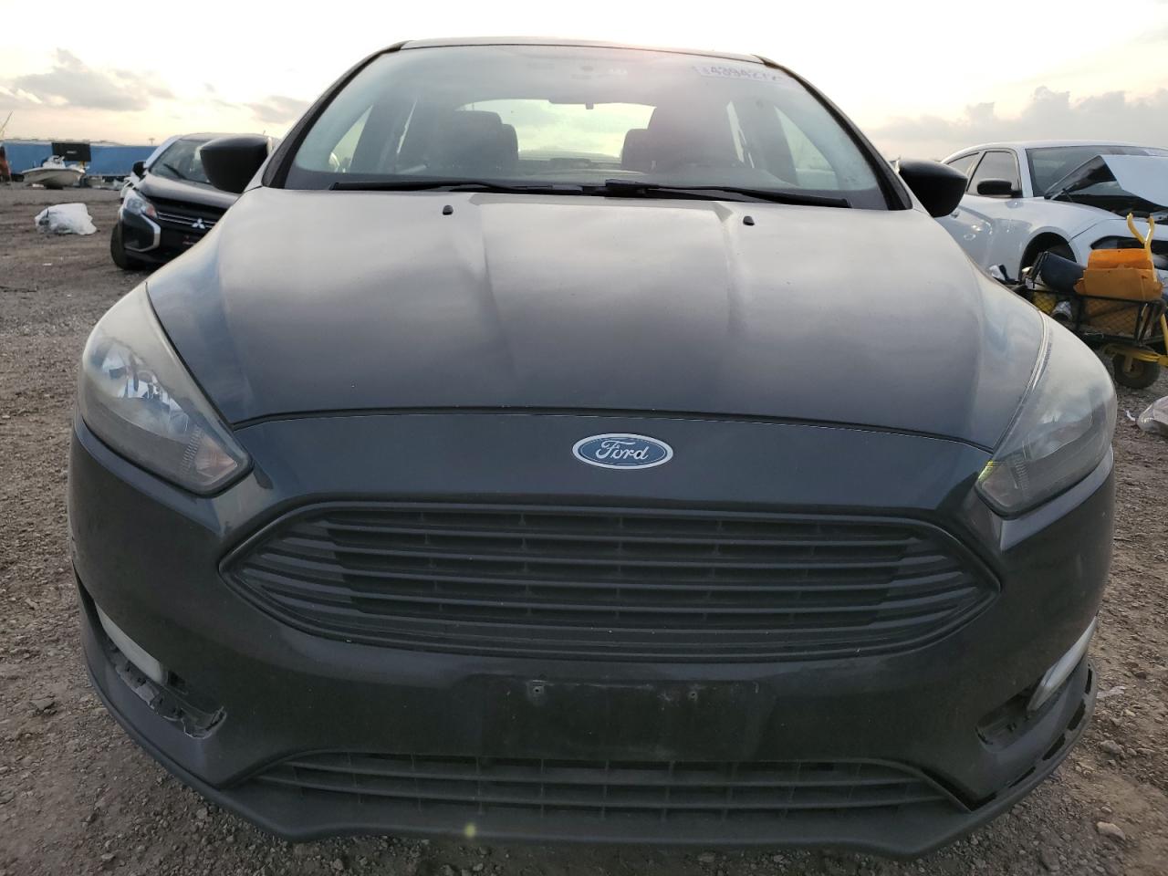 2018 Ford Focus - Image 5