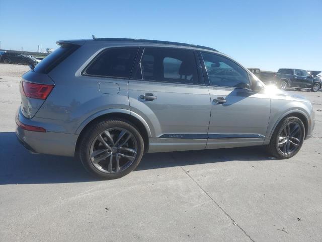  AUDI Q7 2017 Серый